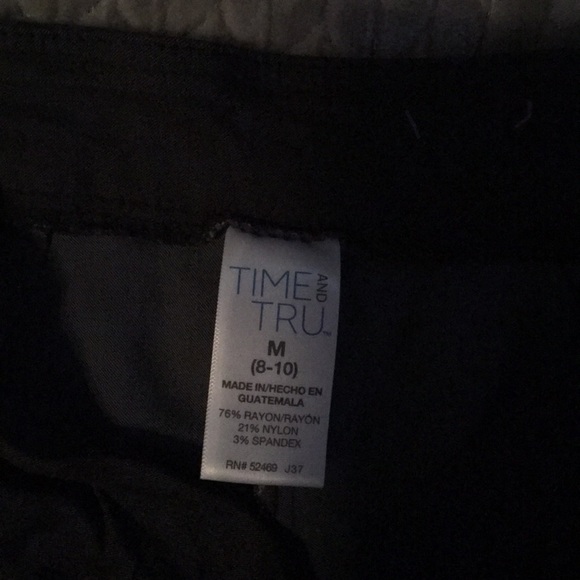 Time and True capris - Picture 2 of 2